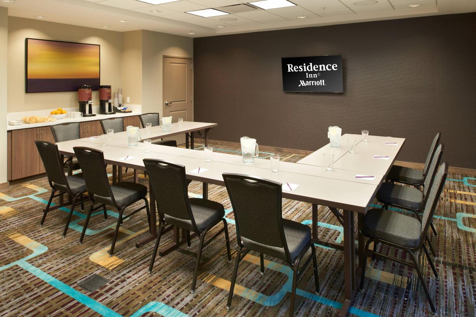 By Marriott Chicago Hotel 3*