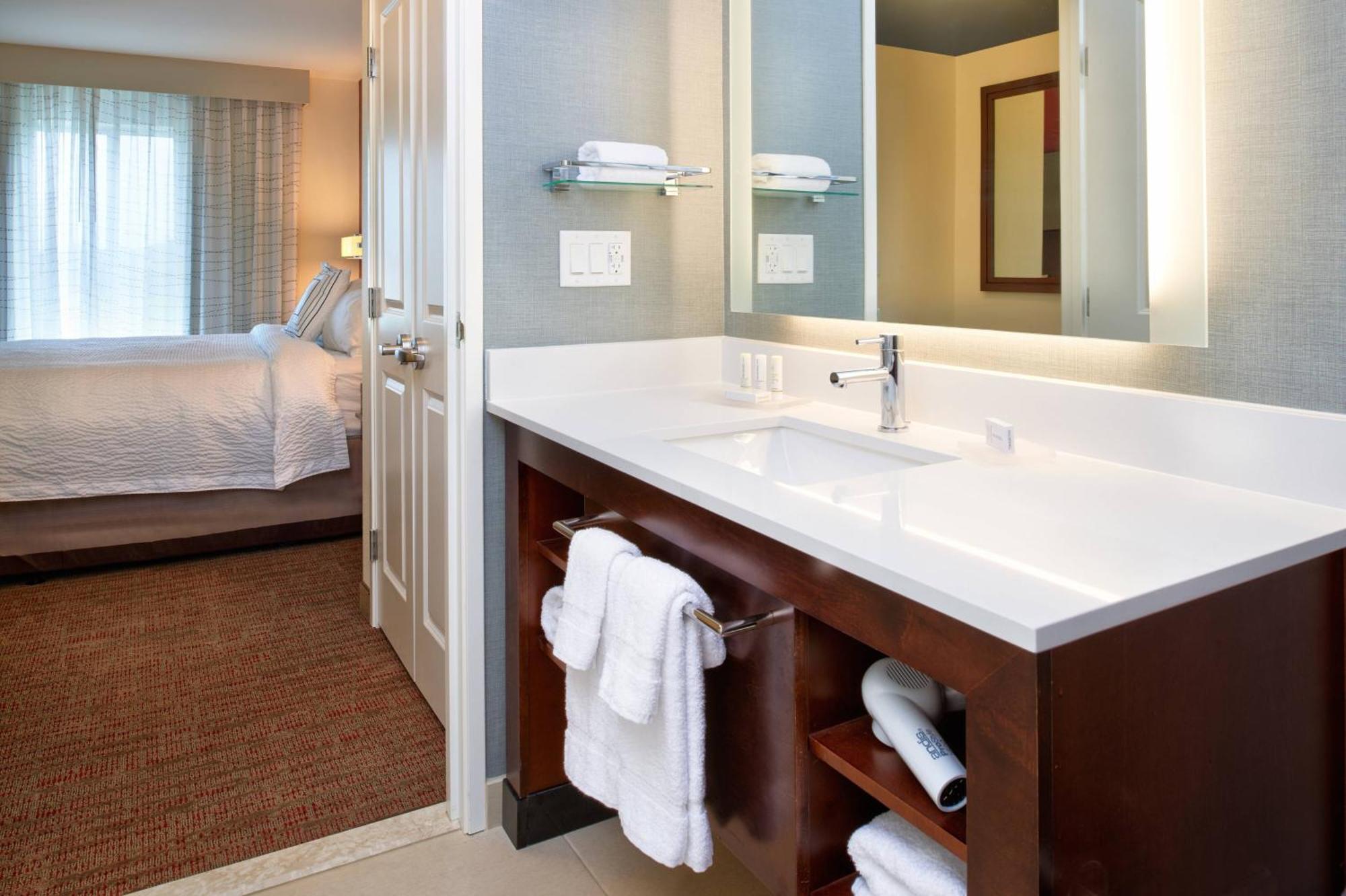 Hotel By Marriott Chicago Bolingbrook