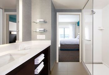By Marriott Chicago 3*