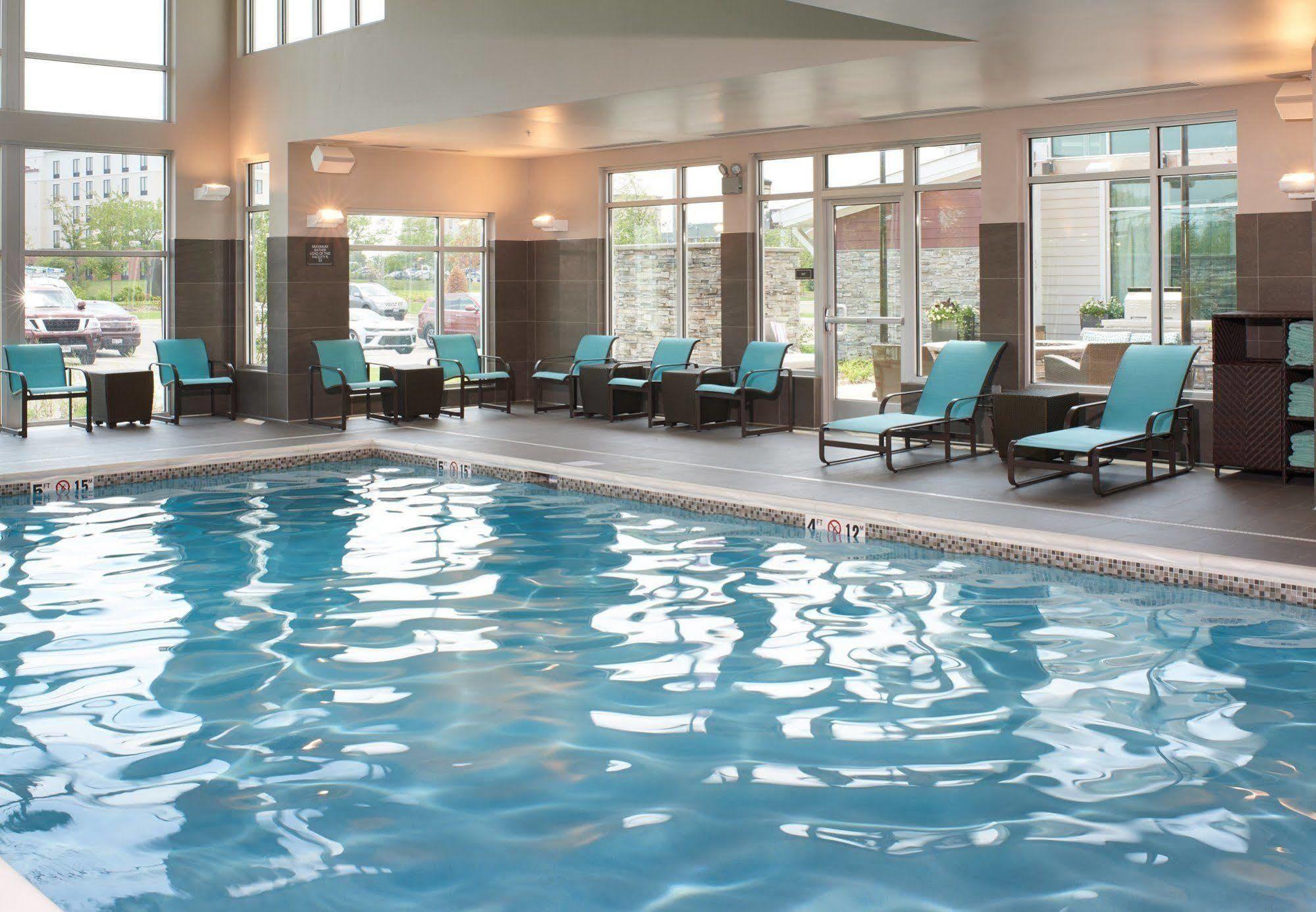 By Marriott Chicago Hotel 3*